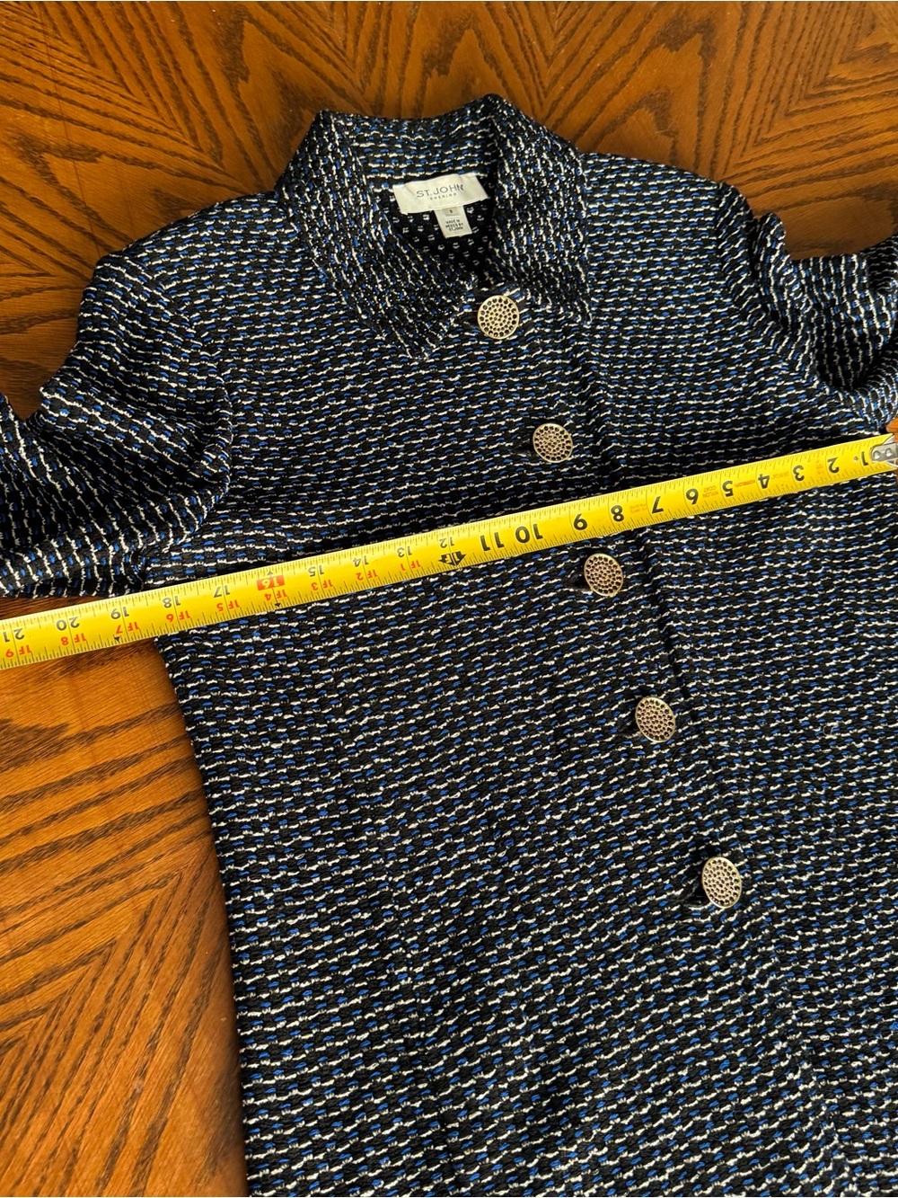 St. John Knits Long Tweed Jacket Dress in black/Cream/blue - Picture 3 of 11
